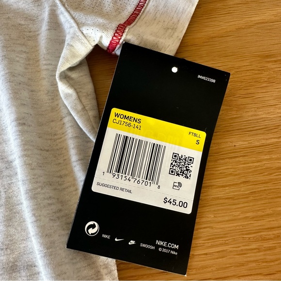 brand new USC athletic tee - Picture 3 of 5